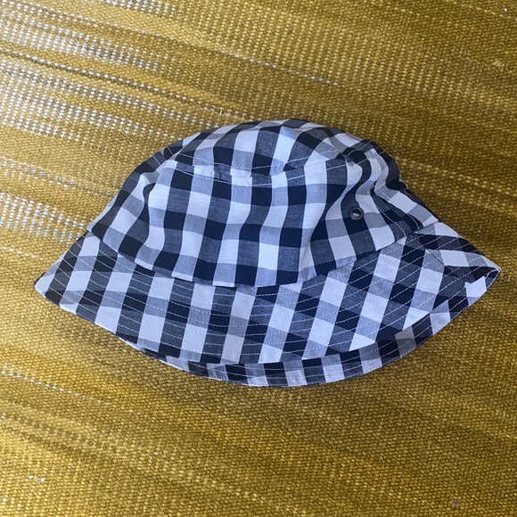 Solid and Striped Black and White Gingham Bucket Hat - Picture 2 of 7